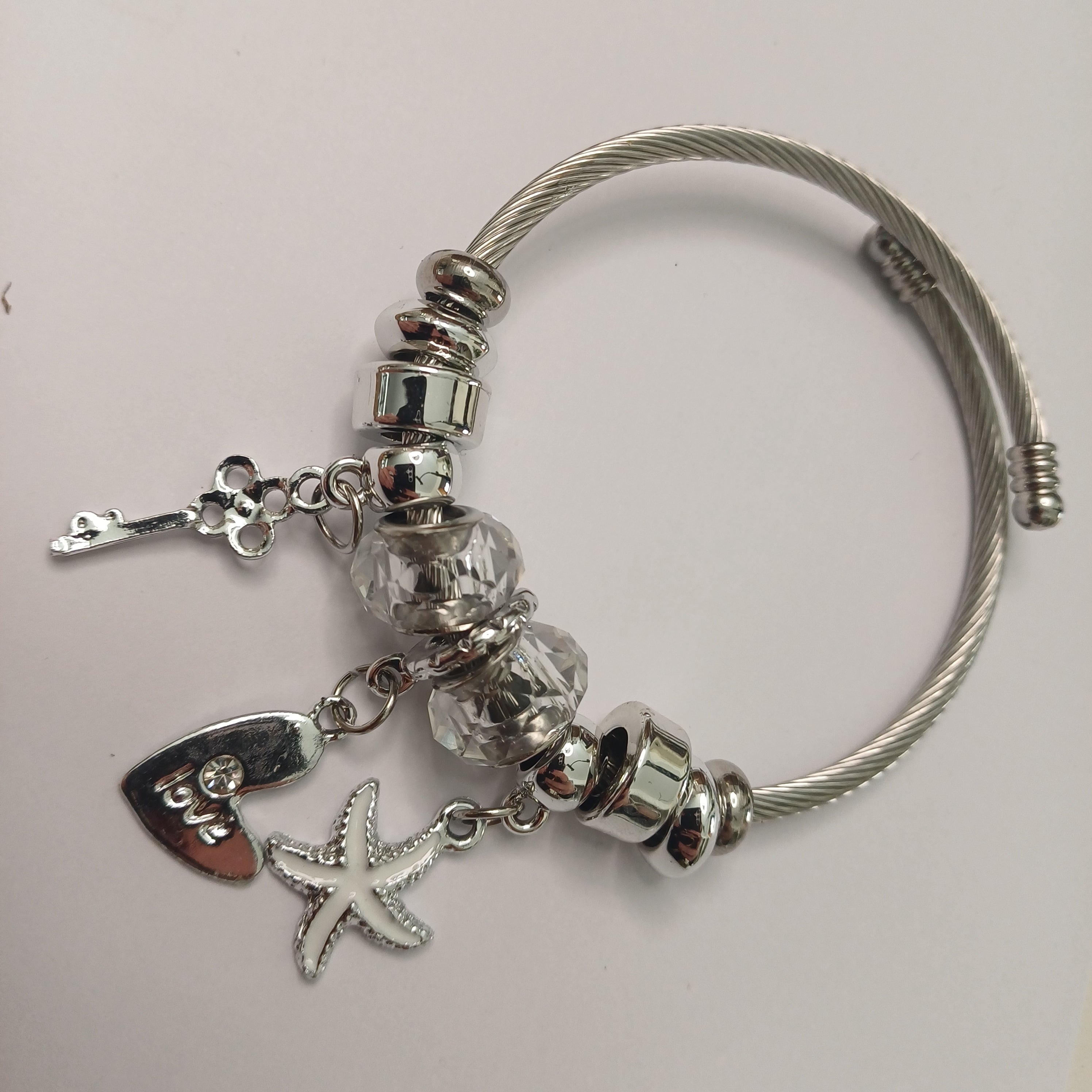 Heart Charm Bangle