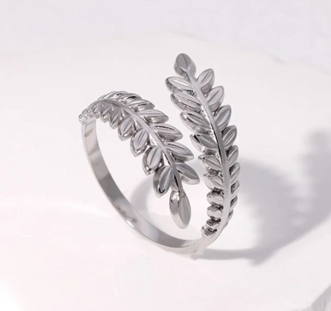 Leaf Stencil Ring